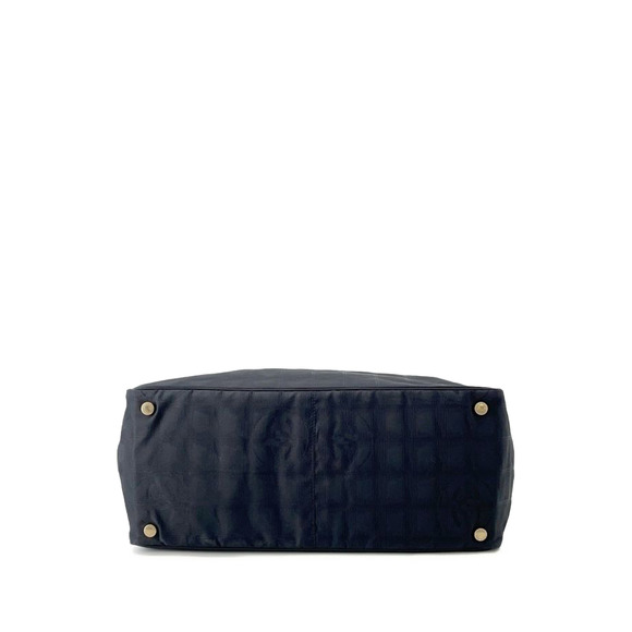 Pre-Loved Chanel New Travel Line Nylon Tote - Picture 3 of 12